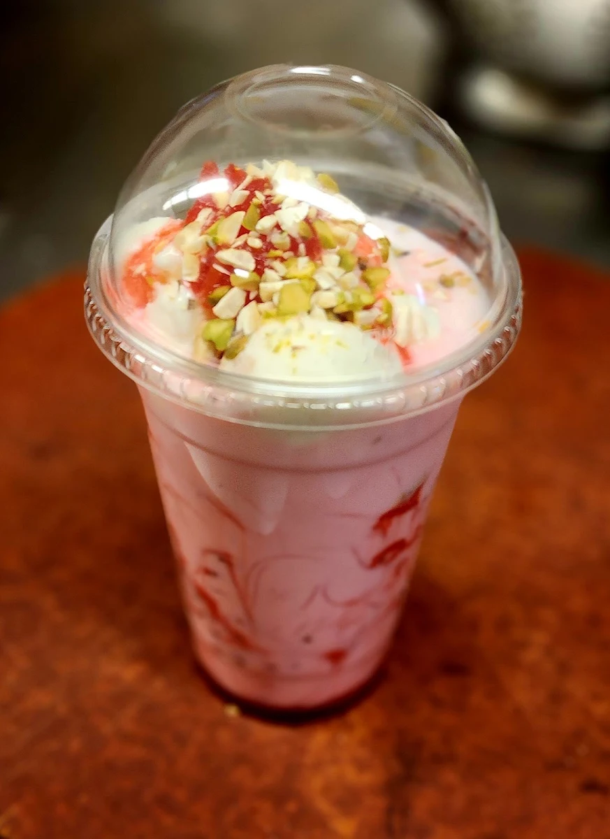 Rooh Afza Milkshake