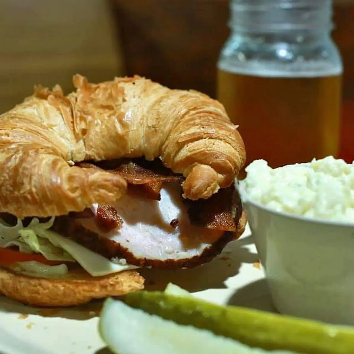 Smoked Turkey Sandwich w Bacon