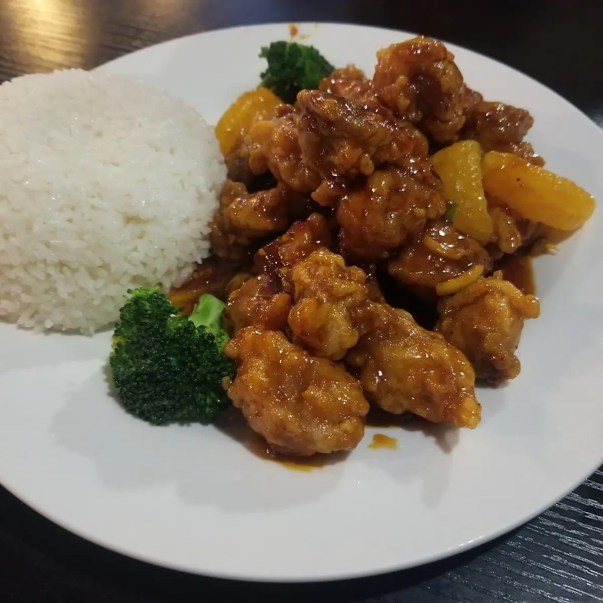 Orange Chicken w Steamed Rice