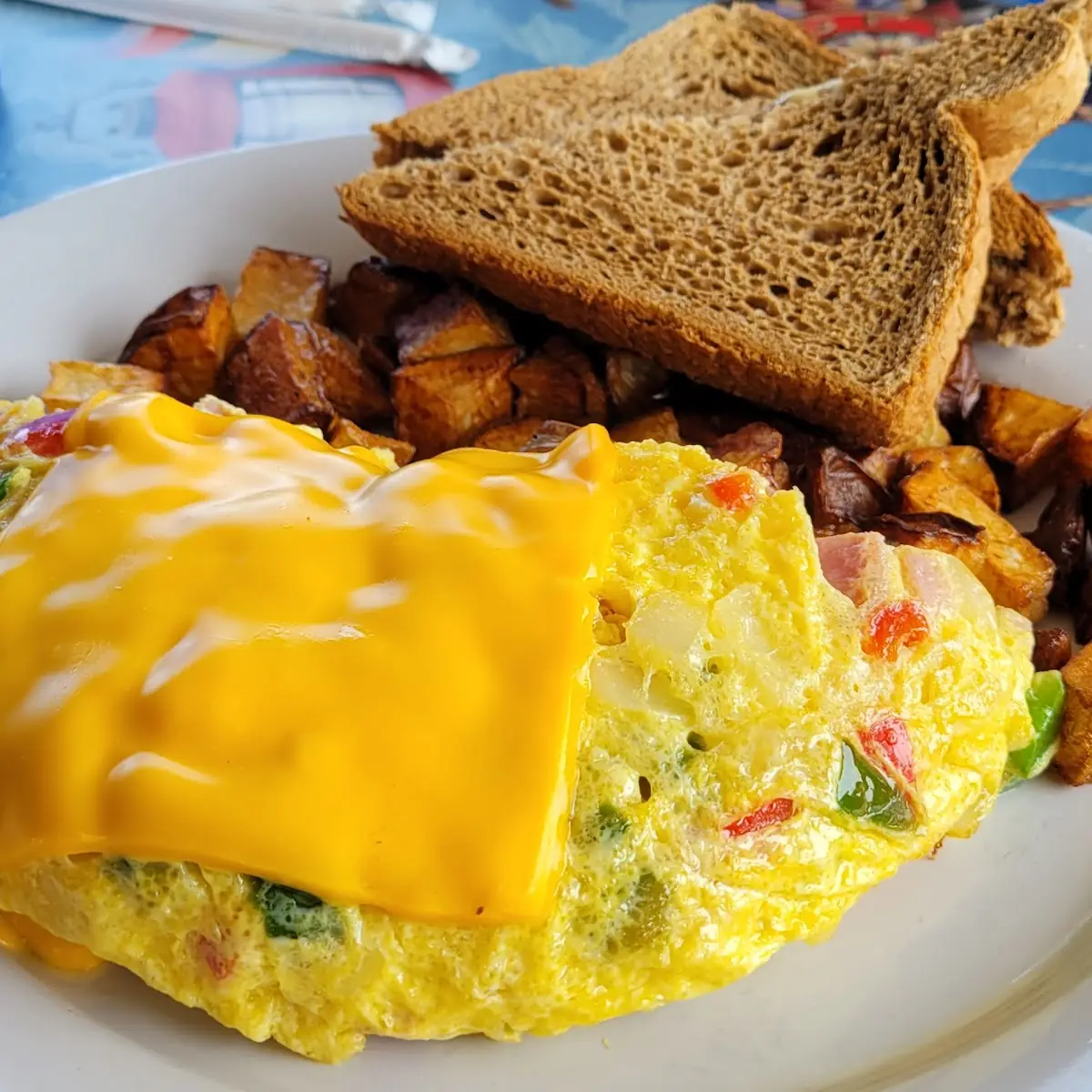 Western Omelette with Cheese