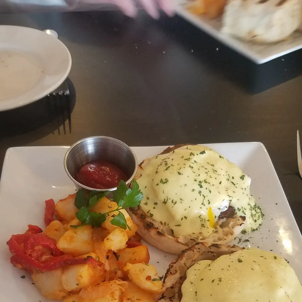 Eggs Benedict