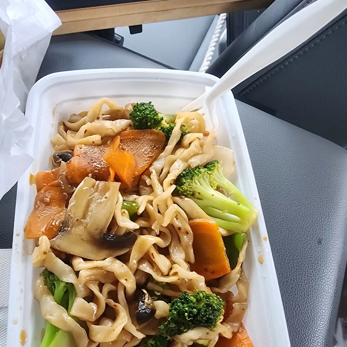 Vegetable Lo Mein