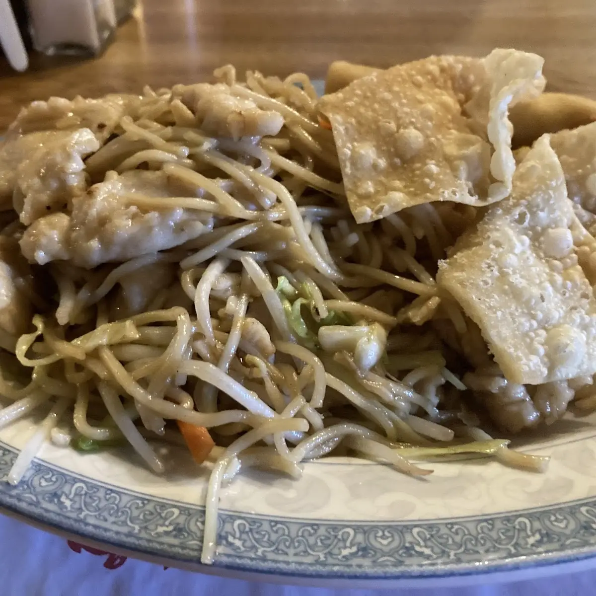 Chicken Lo Mein