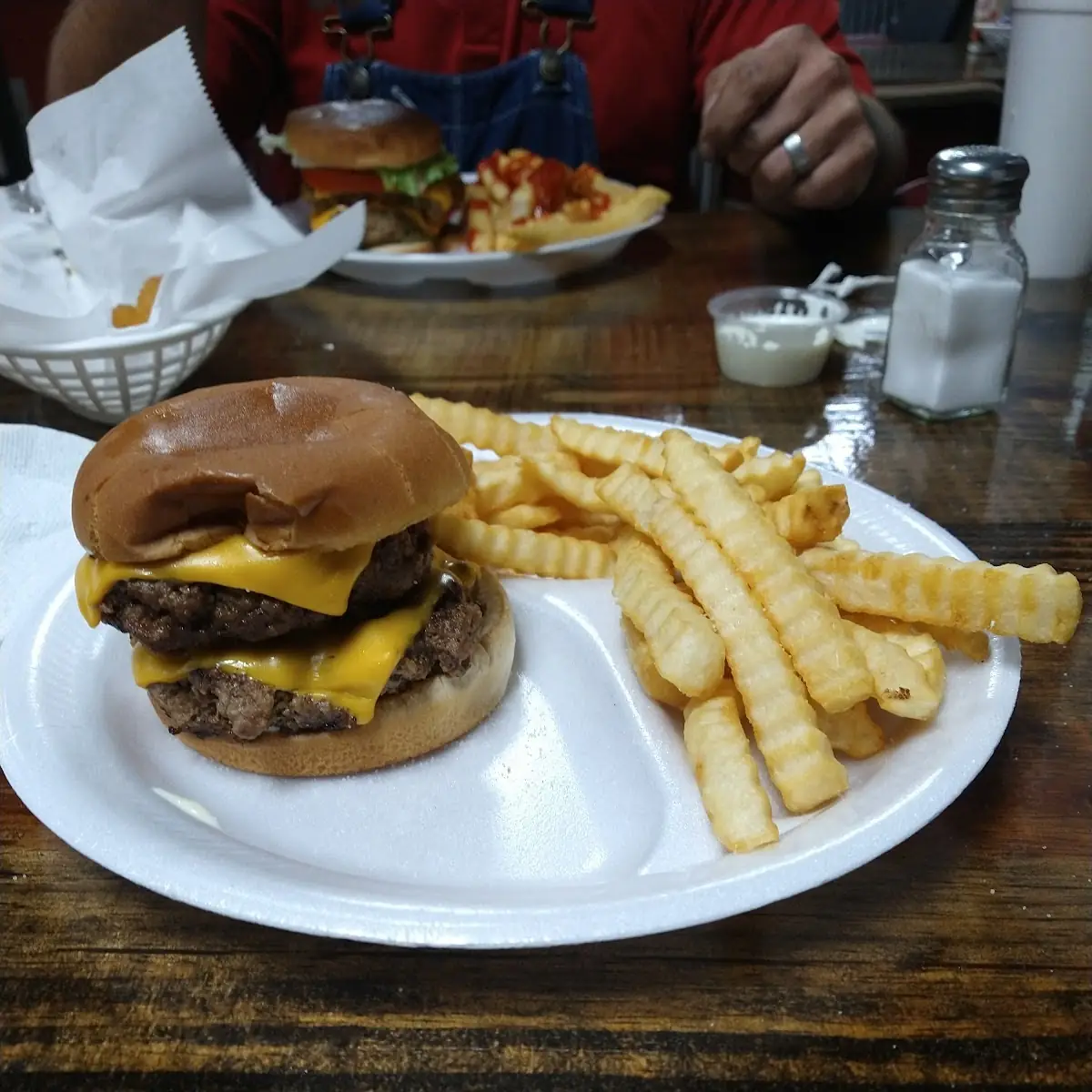 Double Cheeseburger
