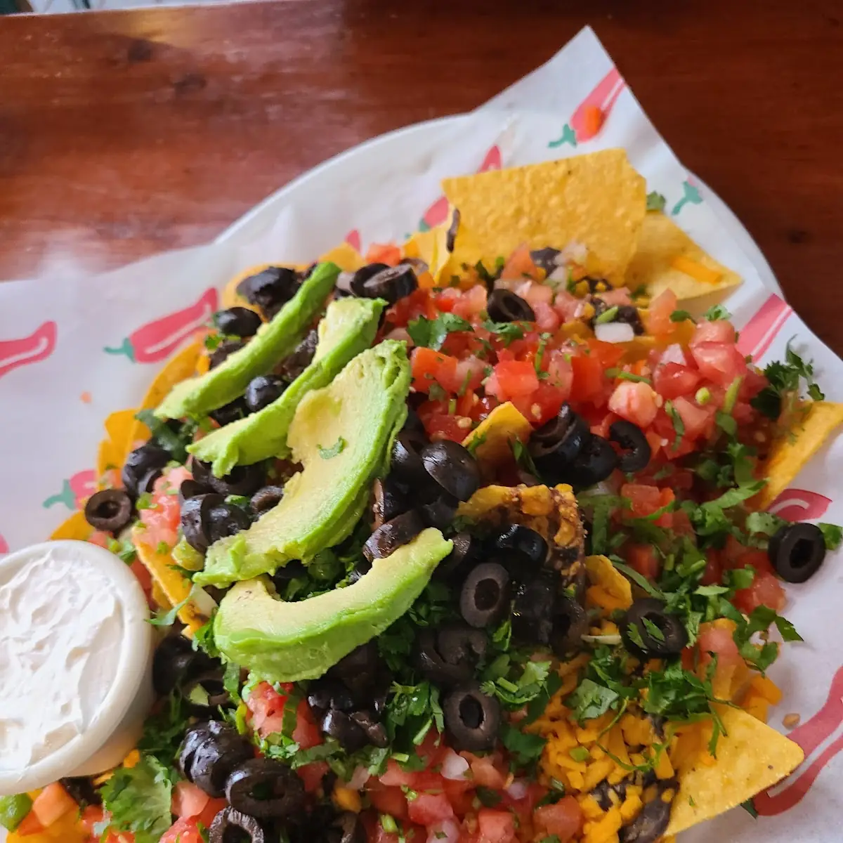 Nachos with Vegan Cheese and Carnitas
