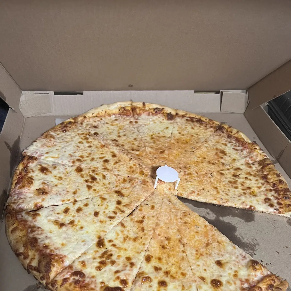 XL Extra Cheese Pizza