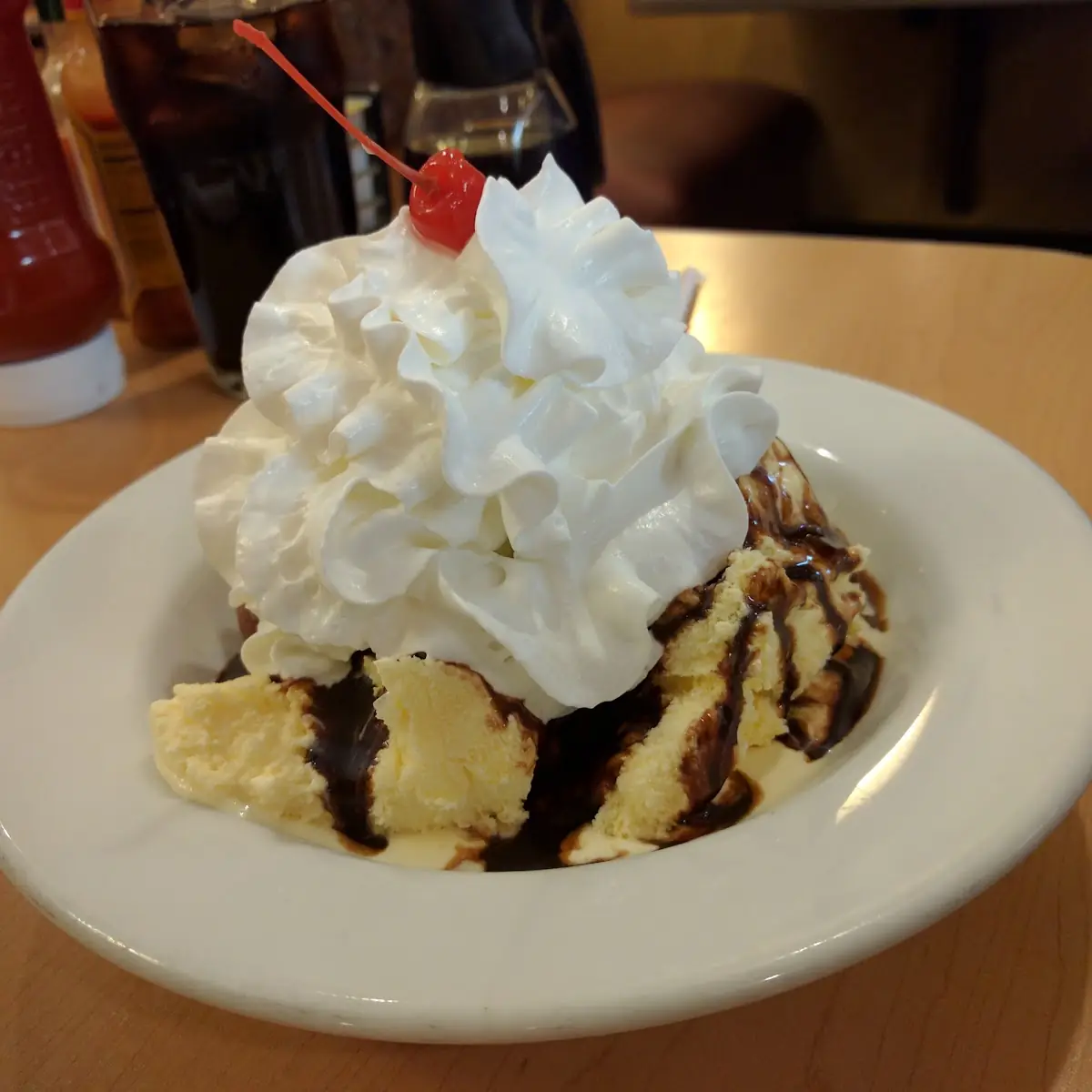 Hot Fudge Sundae