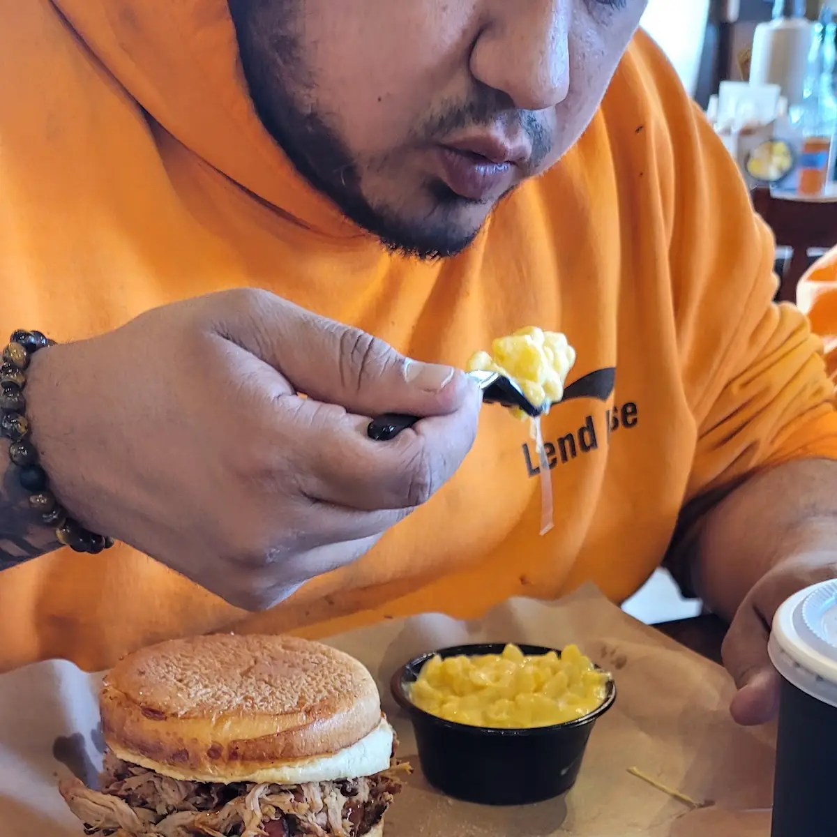 Pulled Pork with Mac and Cheese