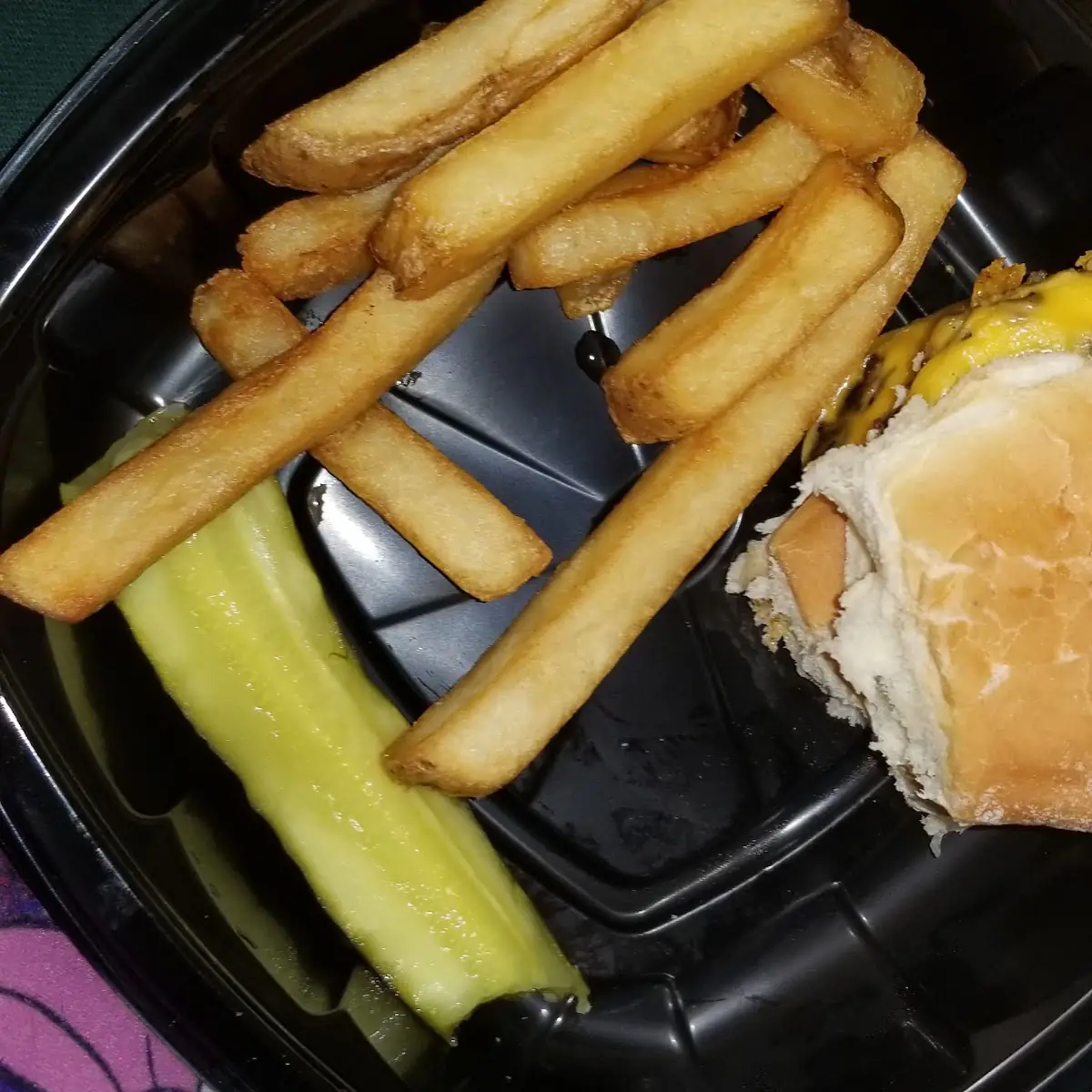 Kids Hamburger or Cheeseburger