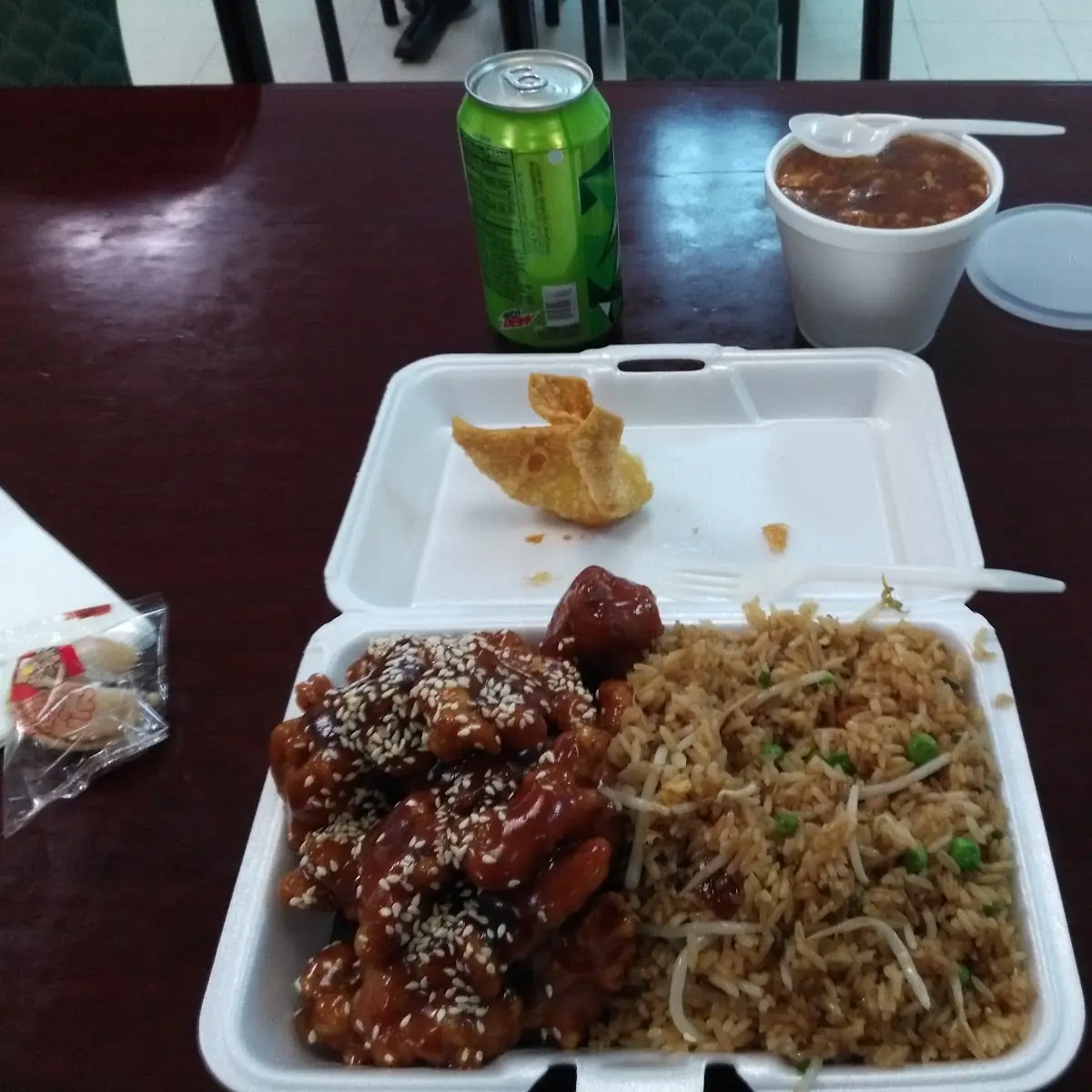 Sesame Chicken Lunch Special