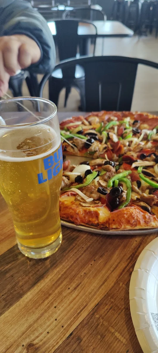 Hawaiian Pizza and Bud Light