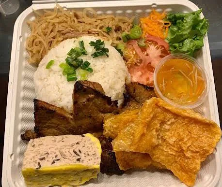 Rare Beef and Meatballs Pho