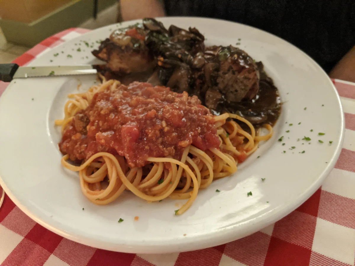 Pork Tenderloin Barolo, Porto A Casa