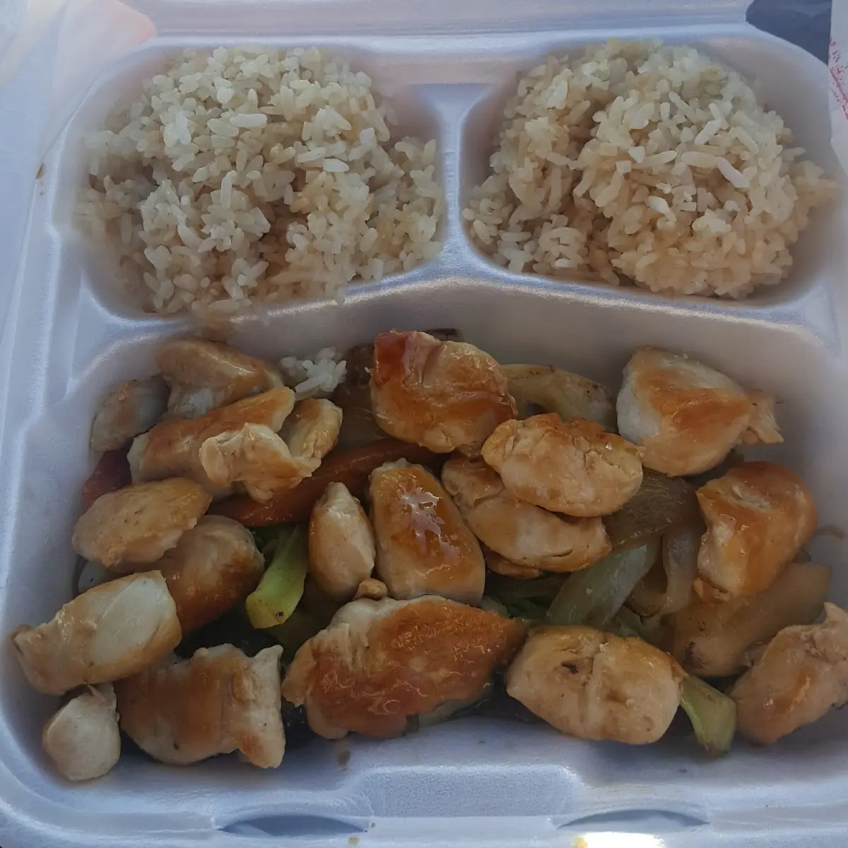 Chicken Hibachi with White Rice