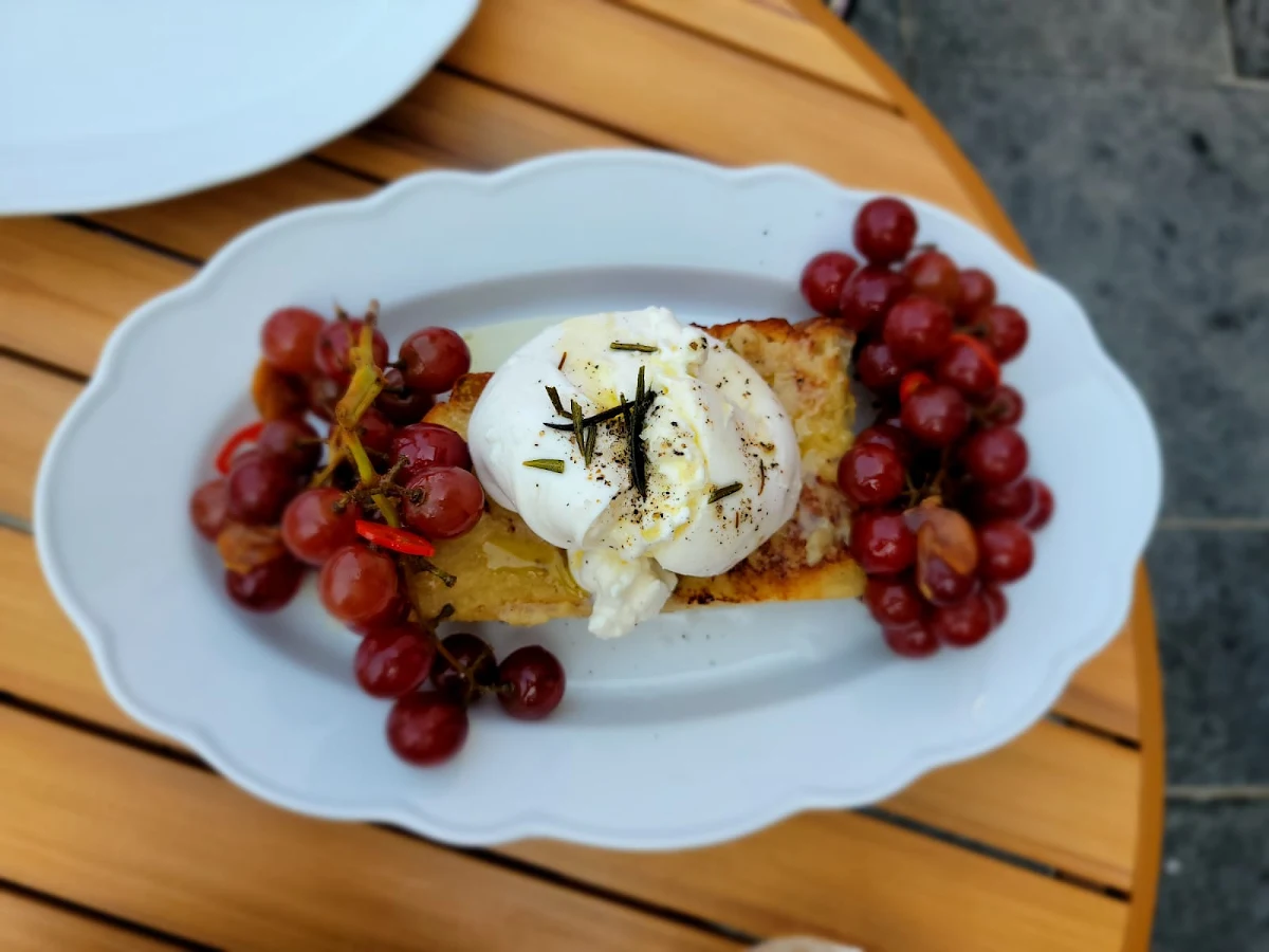 Burrata Al Campagnolo, Piano Piano Restaurant