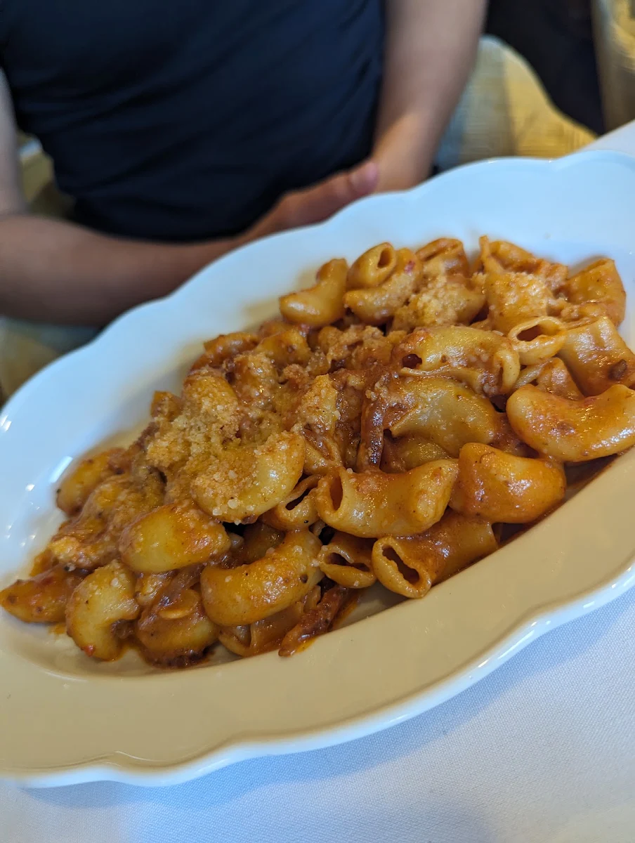 Canestri Alla Vodka, Piano Piano Restaurant
