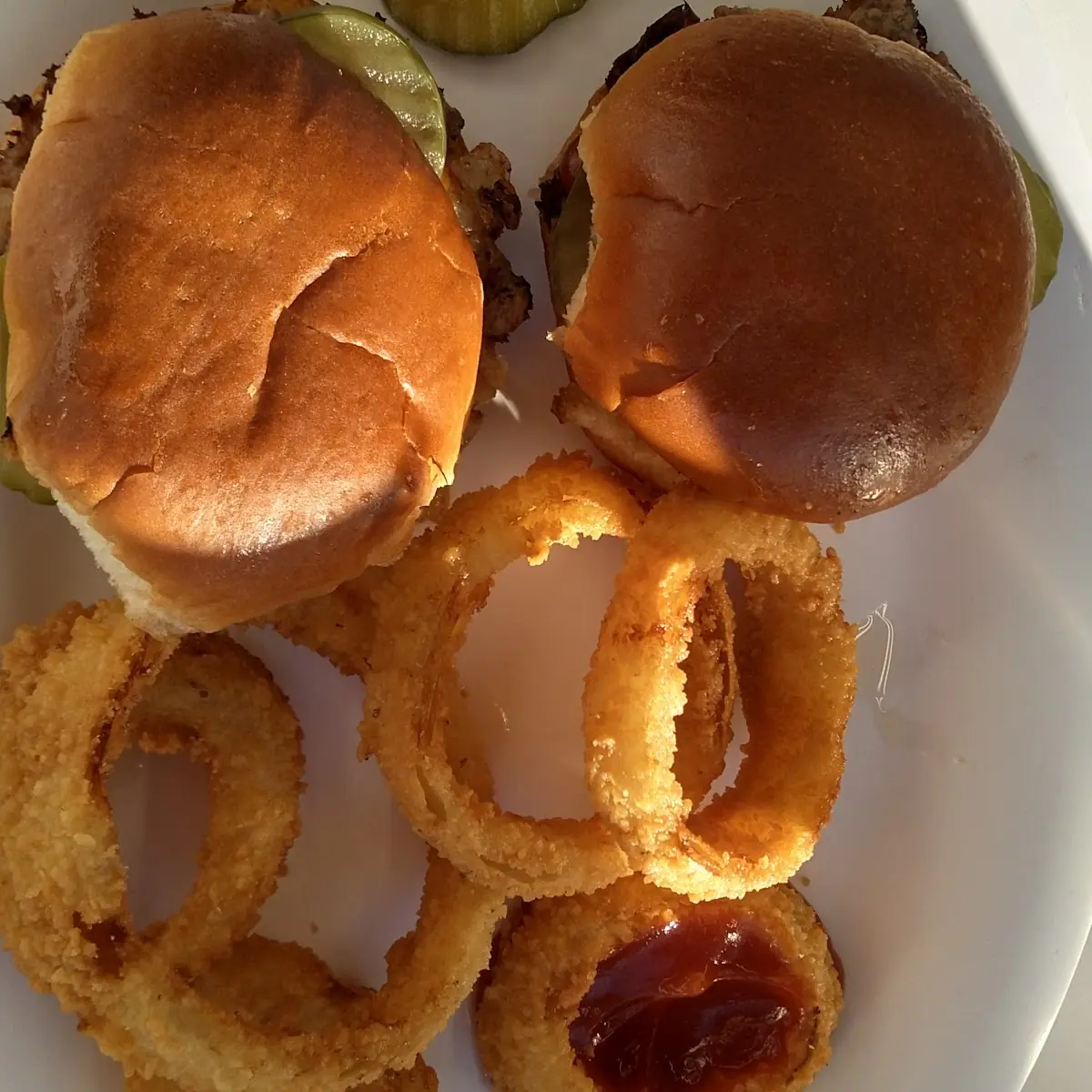 Hamburger and Onion Rings