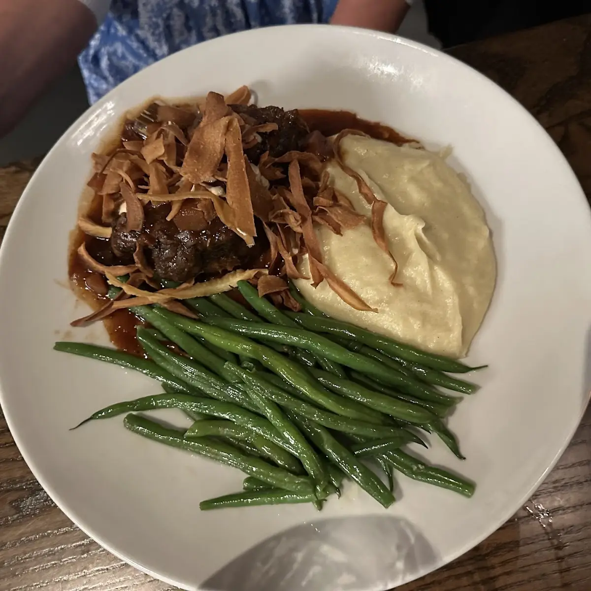 Braised Short Ribs and Mashed Potatoes with Gravy