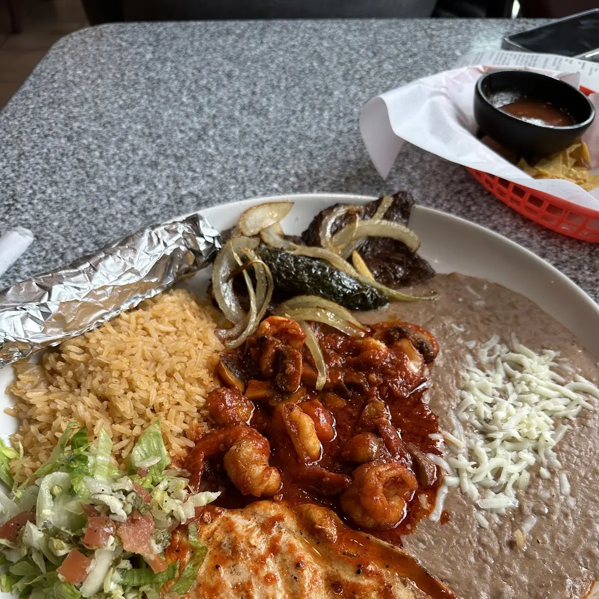 Pollo En Mole
