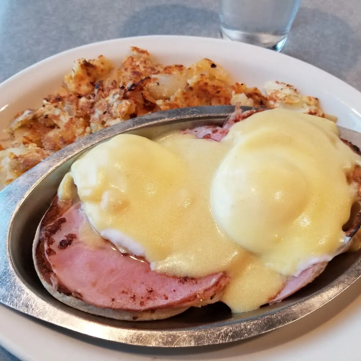 Eggs Benedict