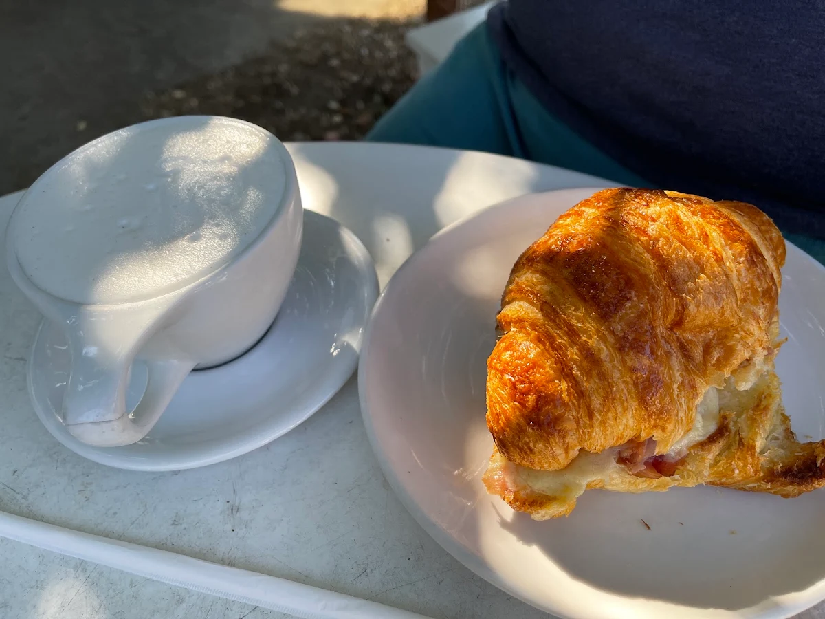 Croissant Sandwich