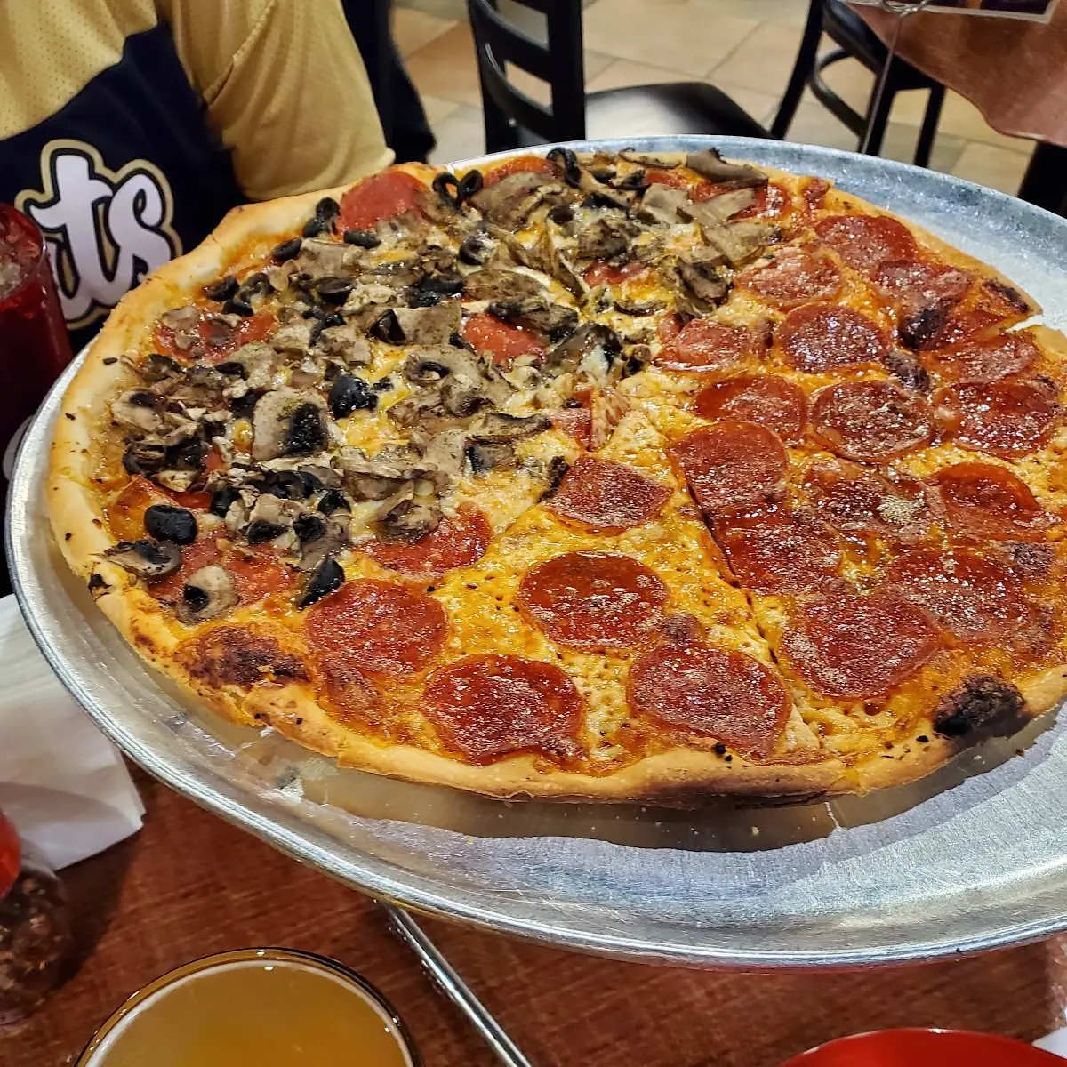 Mushroom Pizza & Mushroom