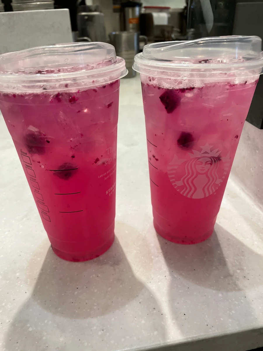 Mango Dragon Fruit Lemonade