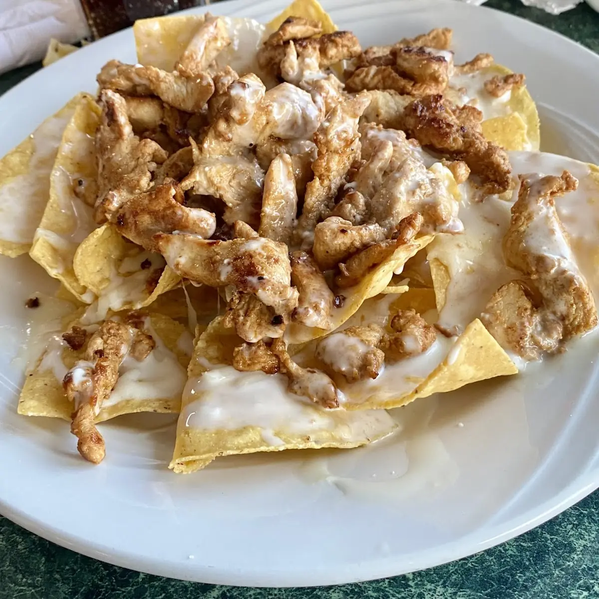 Grilled Chicken Nachos