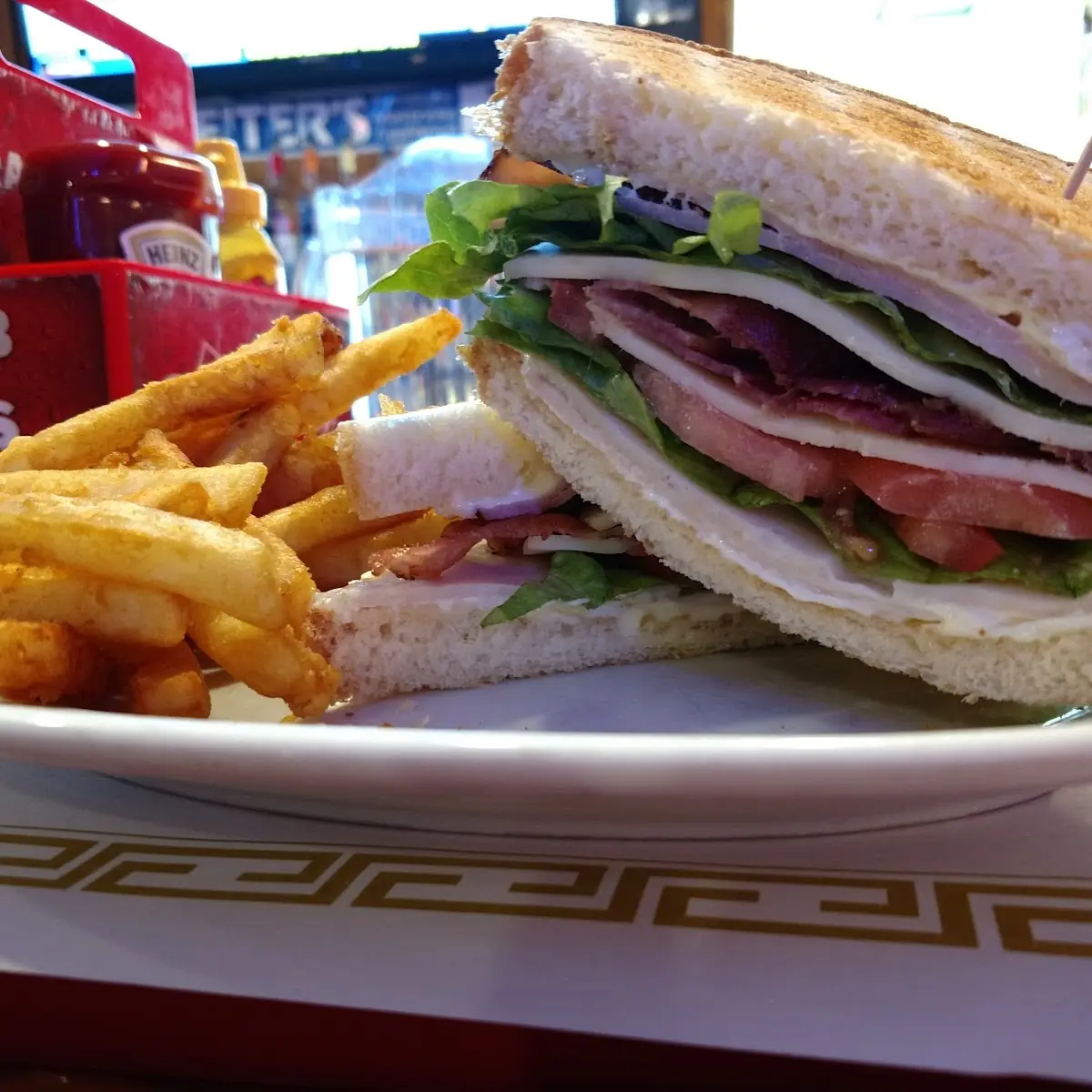 Roast Beef or Ham Club