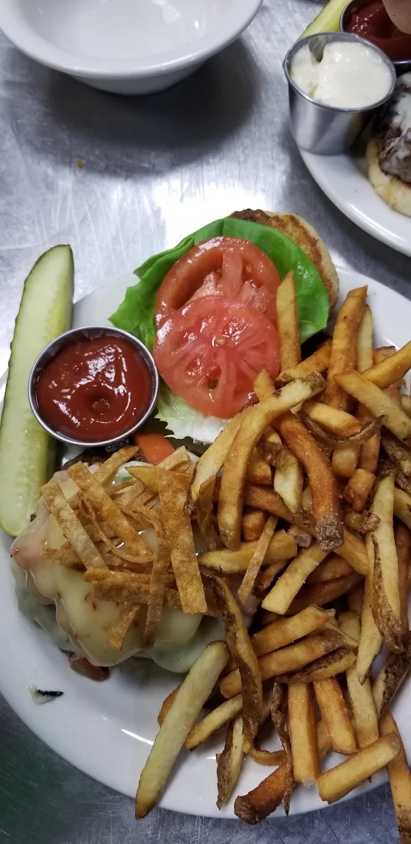 Meatloaf Sandwich with Fries or Chips