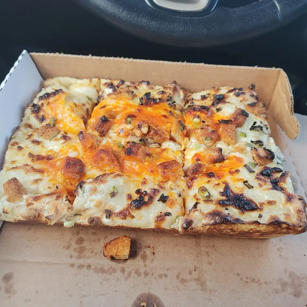 Vegan Buffalo Chicken Pizza