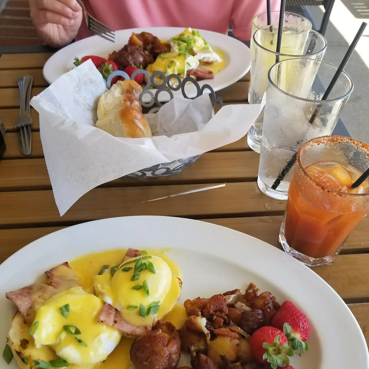 Eggs Benedict