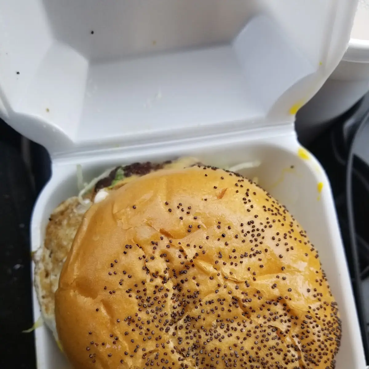 Chips Old Fashioned Poppy Seed Butter Bun