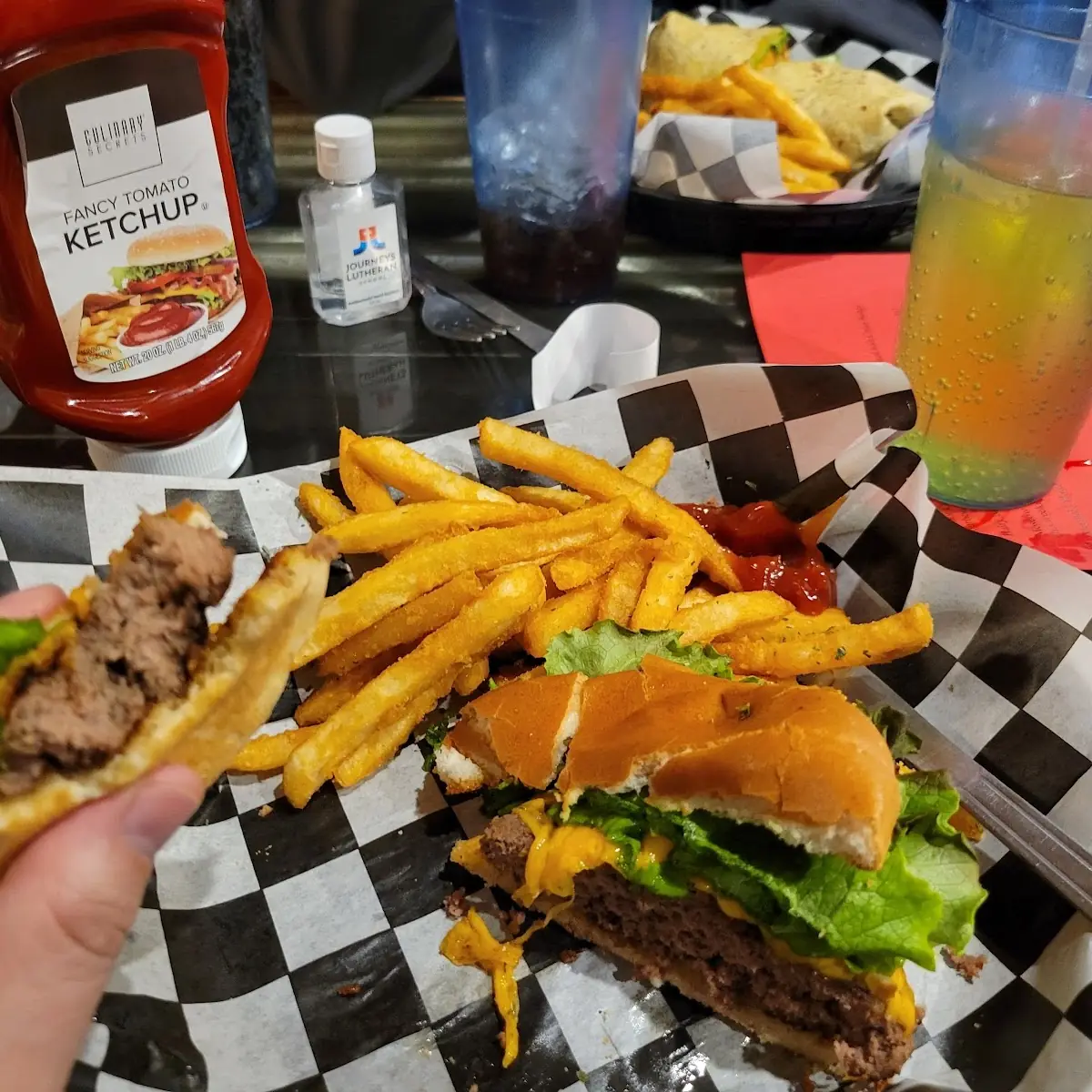 Bacon Cheeseburger & Fries