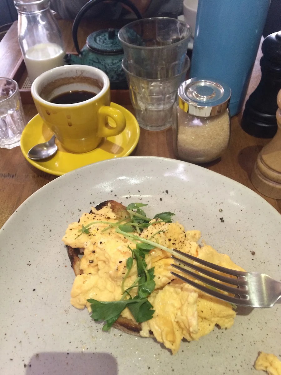 Eggs on the Toast, Two Brothers Mitcham