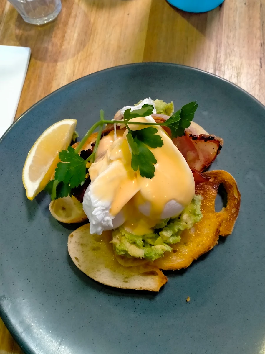 Eggs Rangeview, Two Brothers Mitcham