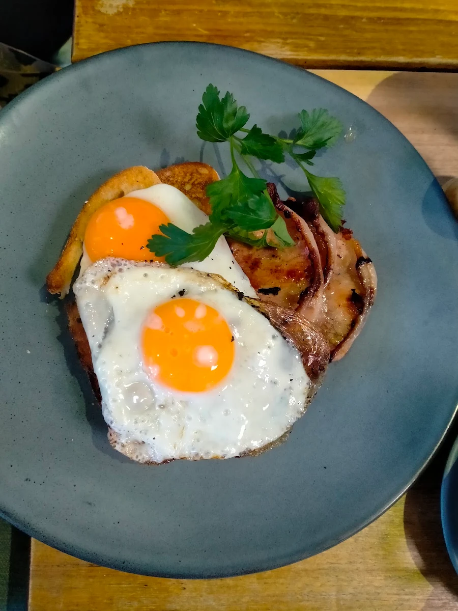 Fried Eggs & Bacon, Two Brothers Mitcham