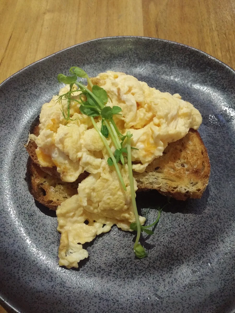 Scrambled Eggs, Two Brothers Mitcham