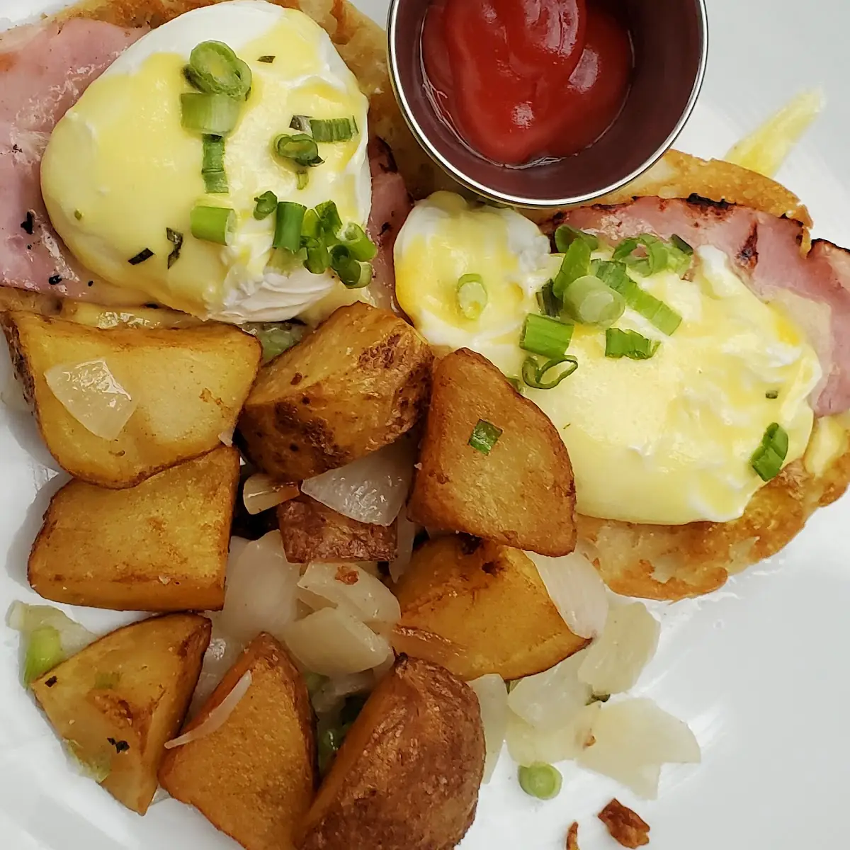 Eggs Benedict