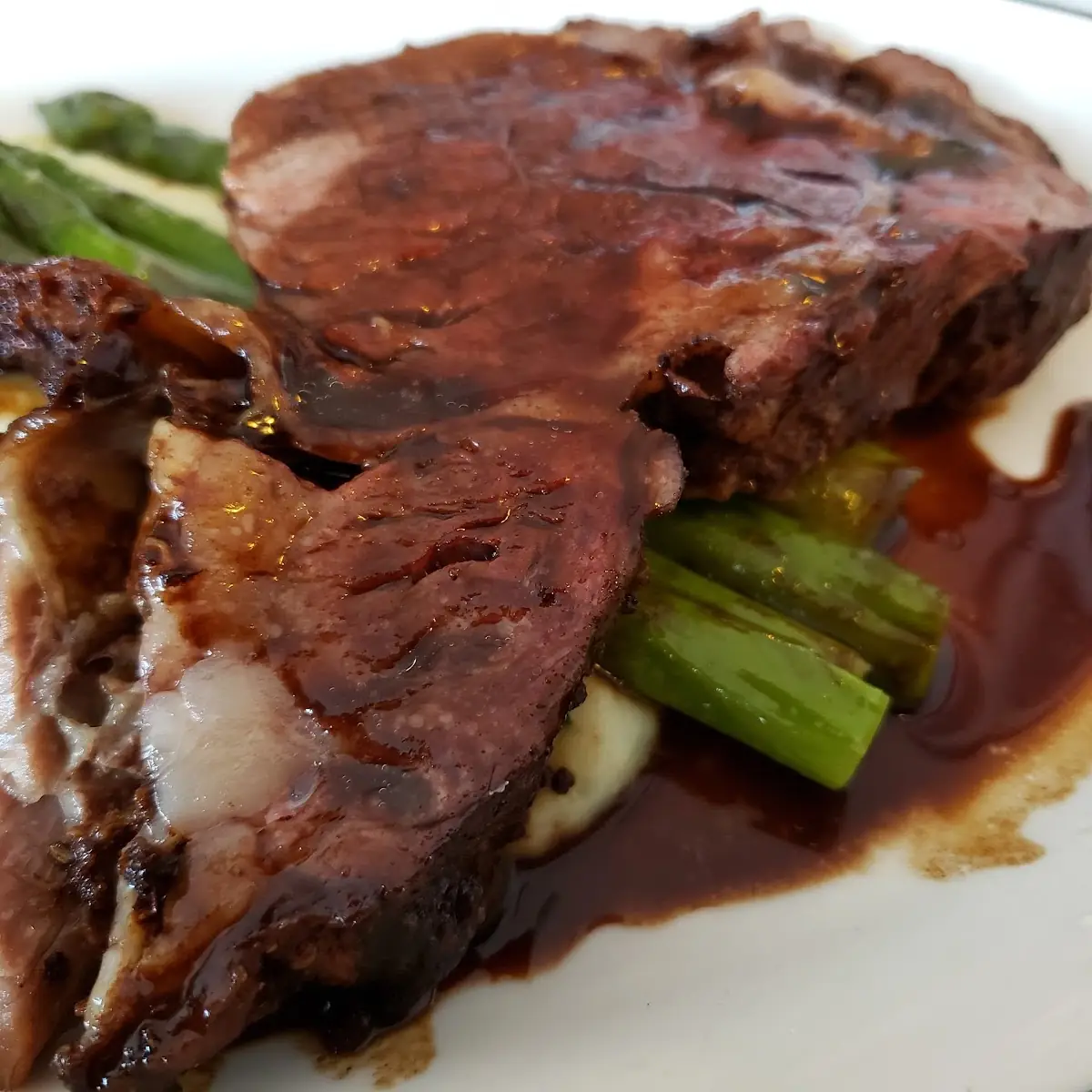 Lamb Cutlette, 335 on the Ridge