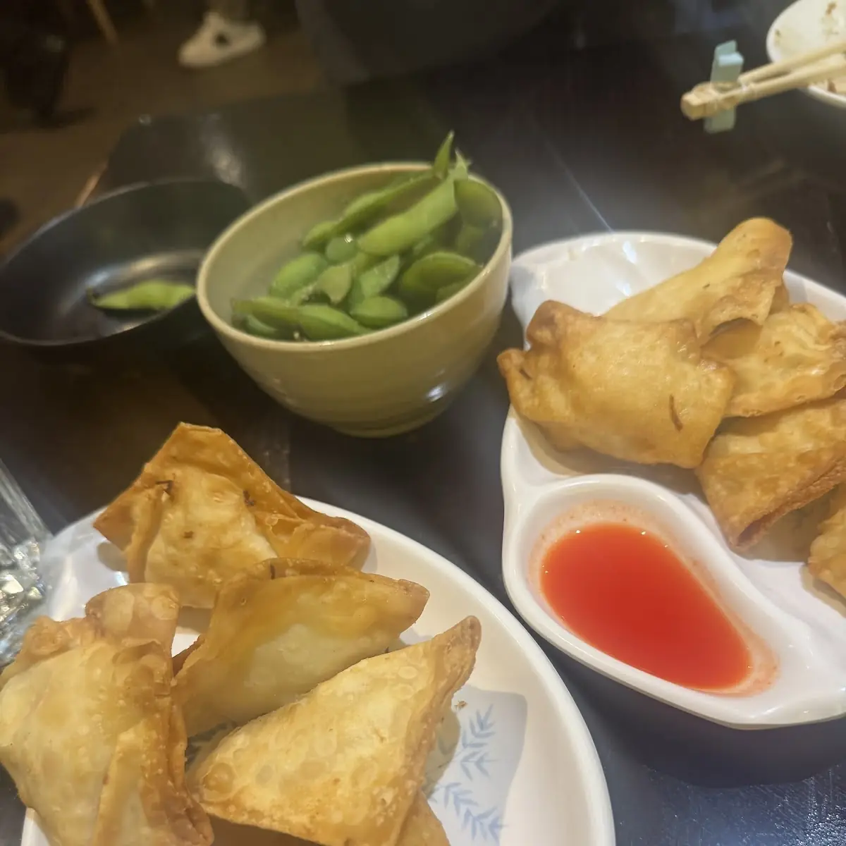 Crab Rangoon 4pcs