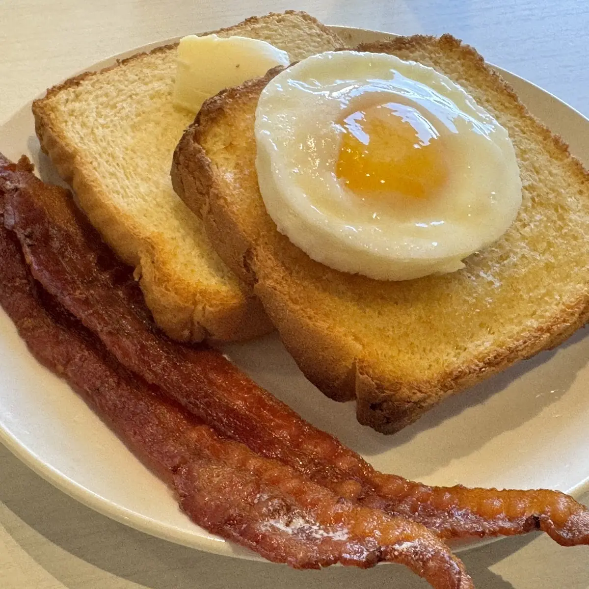 Bacon Egg and Butter Toast
