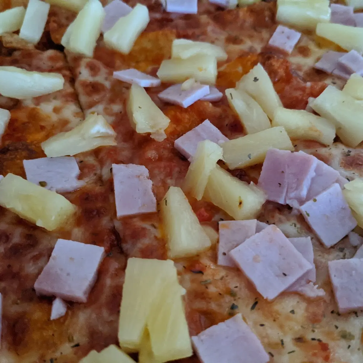 Hawaiian Pizza
