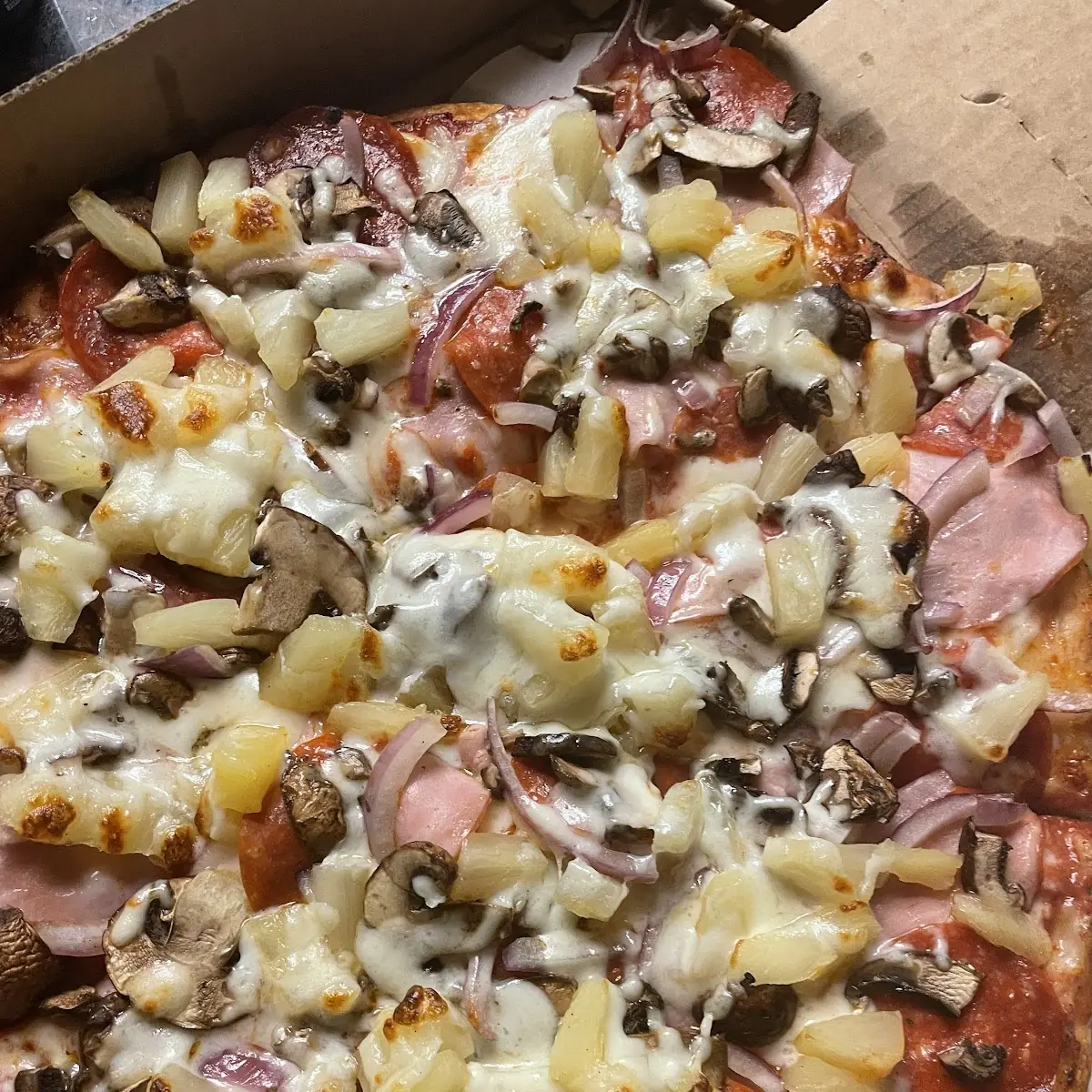 Hawaiian Pizza
