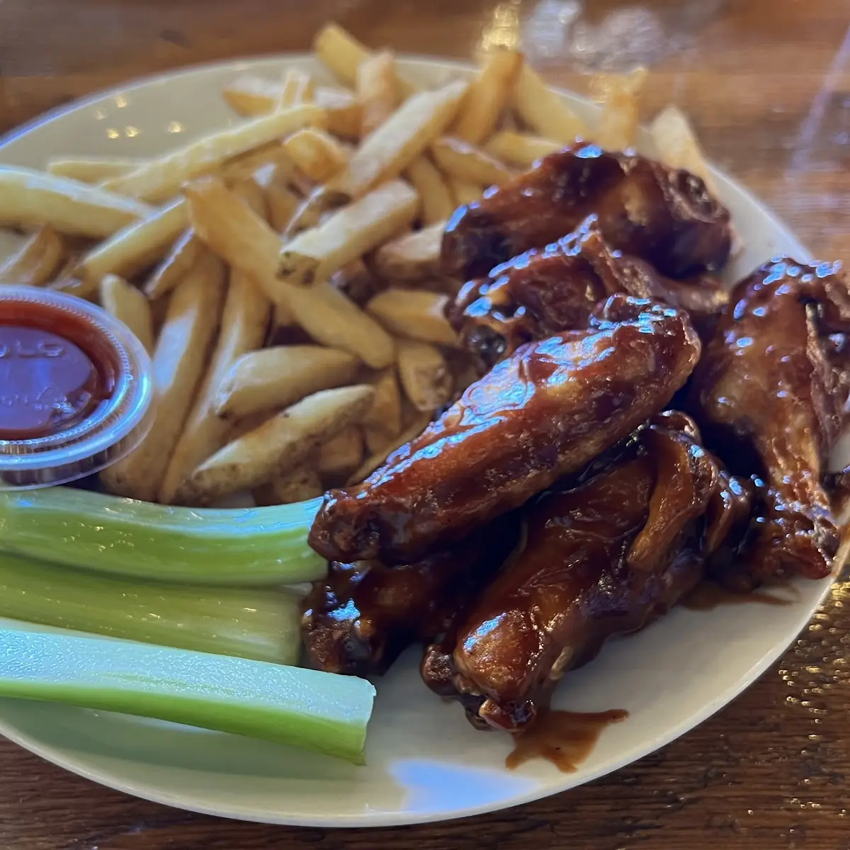 BBQ Wings and Fries