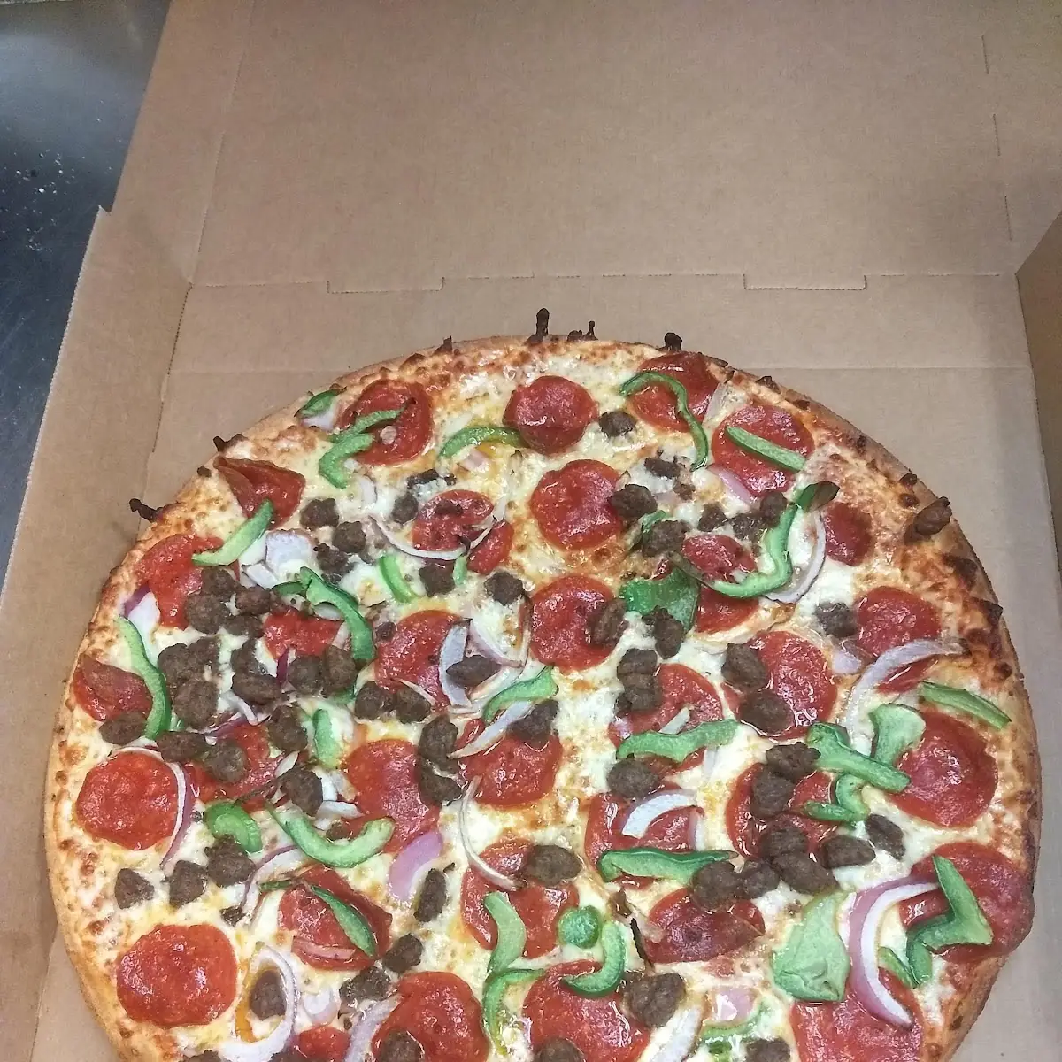 Medium Thin Crust Pizza