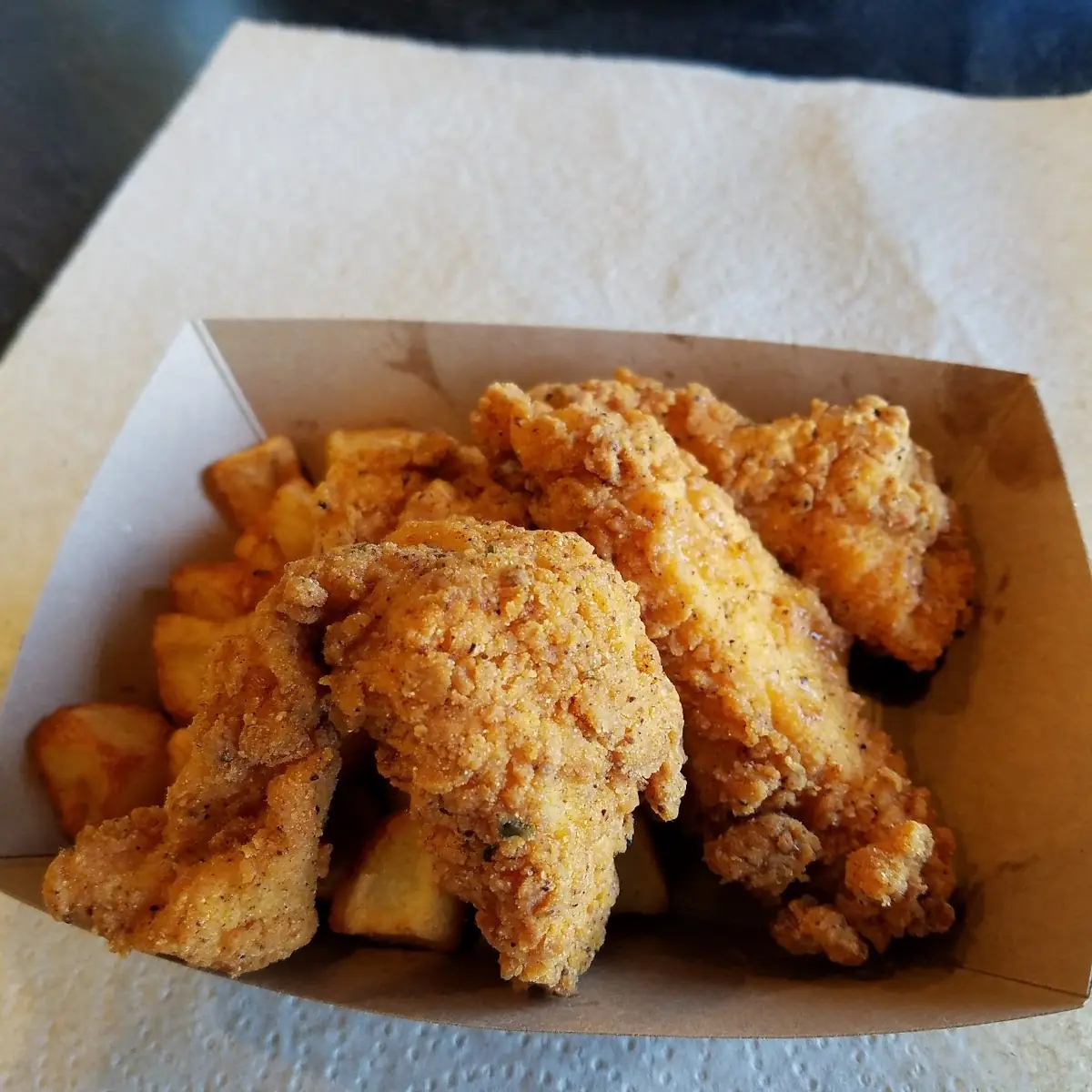 Kids Chicken Strips with Fried Potatoes