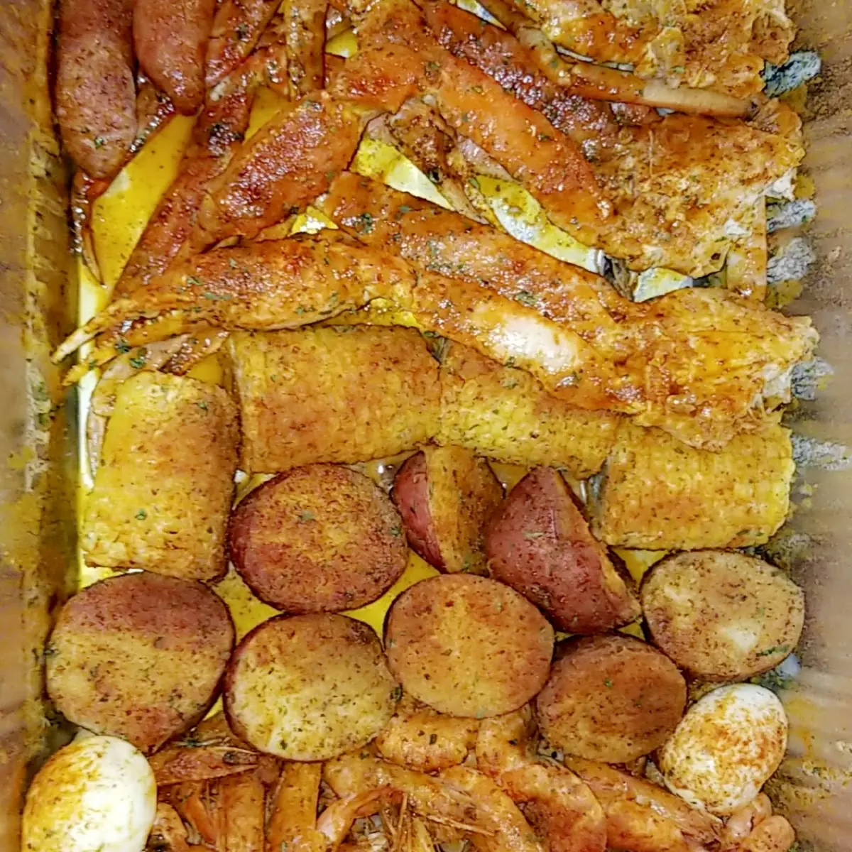 Snow Craba Shrimp Potatoes Corn Sausage & Boiled Eggs