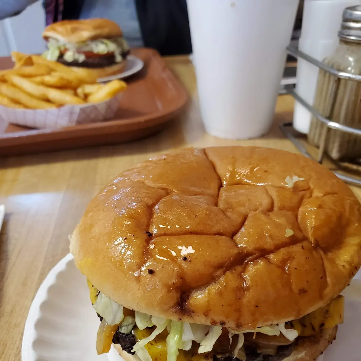 Old Fashion Cheeseburger