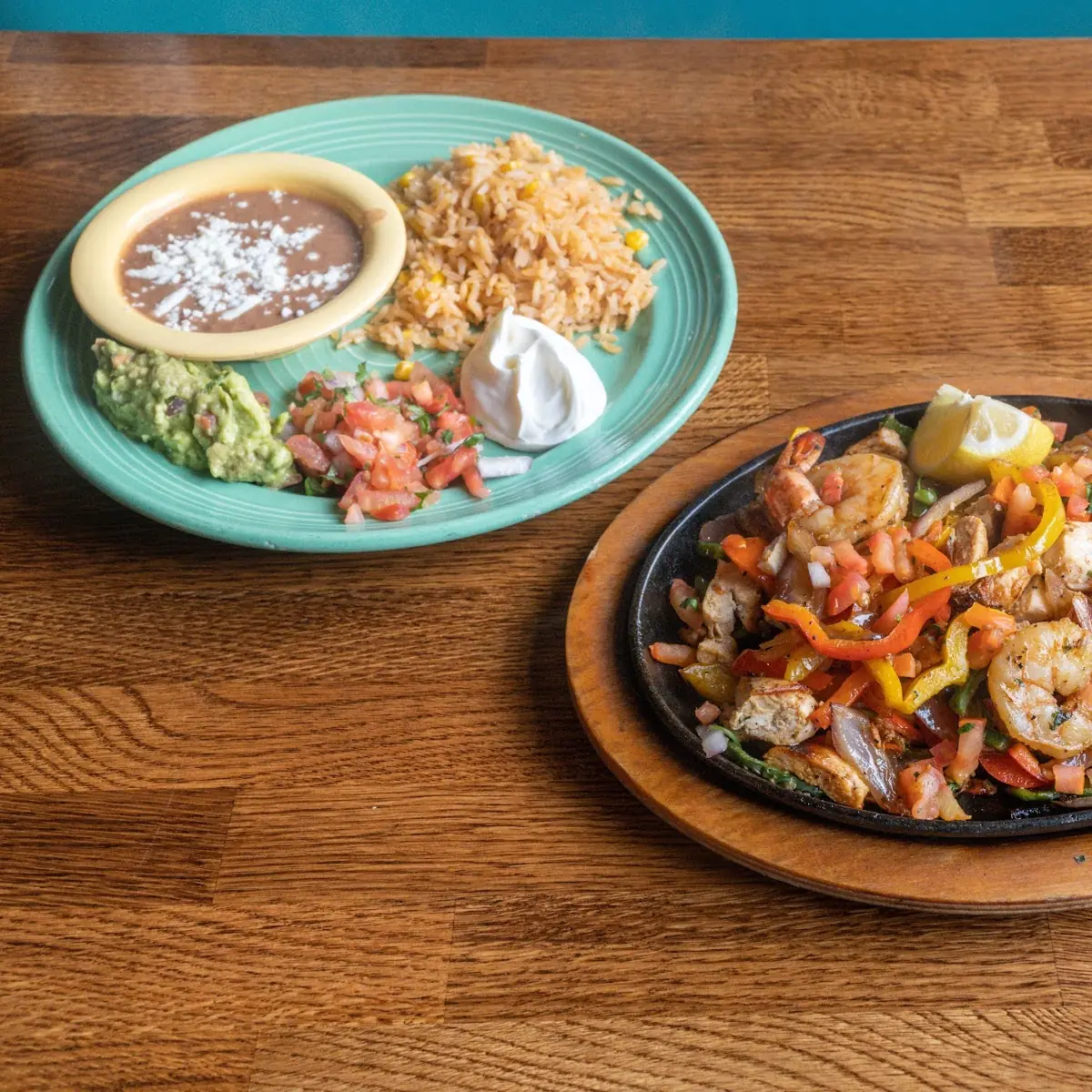 Sizzling Fajitas Tostada